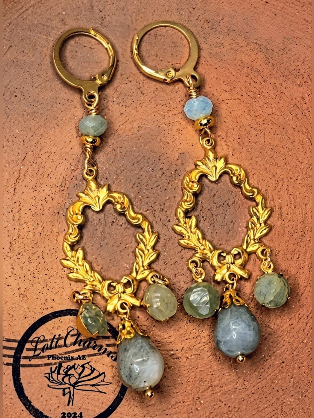 Victorian 3.4 Carats Natural Raw Aquamarine In Gold Plated Chandelier Earrings